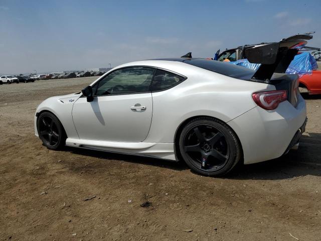 JF1ZNAA14D1732885 - 2013 TOYOTA SCION FR-S WHITE photo 2