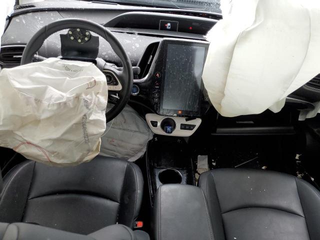 JTDKARFP8H3006329 - 2017 TOYOTA PRIUS PRIM 银色 照片 8