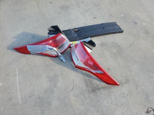 1FMCU9GX2DUD94345 - 2013 FORD ESCAPE SE 白色 照片 13