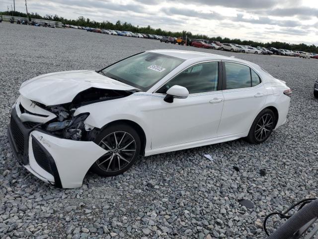 4T1G11AK2RU862056 - 2024 TOYOTA CAMRY SE NIGHT SHADE WHITE photo 1