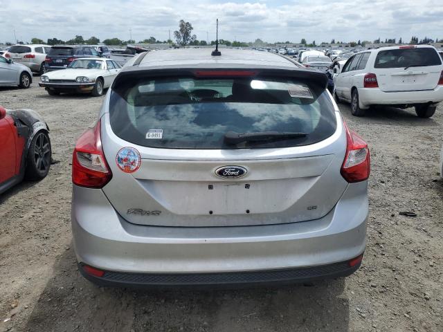 1FADP3K28DL313692 - 2013 FORD FOCUS SE SILVER photo 6