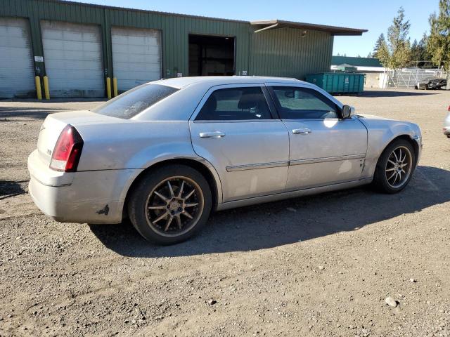 2C3KA53G46H525633 - 2006 CHRYSLER 300 TOURING SILVER photo 3