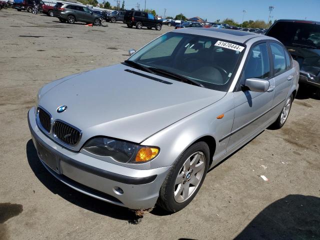 WBAAZ33404KP82527 - 2004 BMW 325 IS SULEV SILVER photo 1