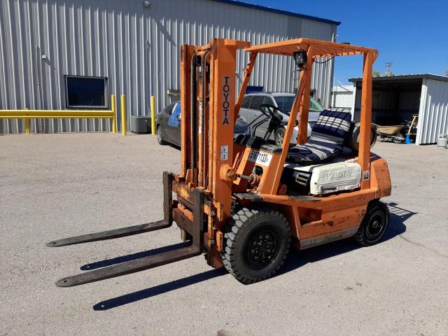 20665 - 1982 TOYOTA FORKLIFT ORANGE photo 2