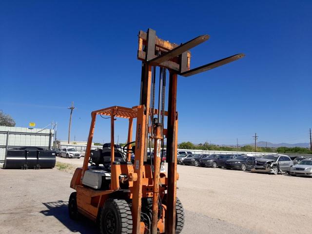 20665 - 1982 TOYOTA FORKLIFT ORANGE photo 9