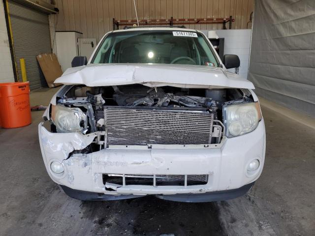 1FMCU03GX9KA79572 - 2009 FORD ESCAPE XLT WHITE photo 5
