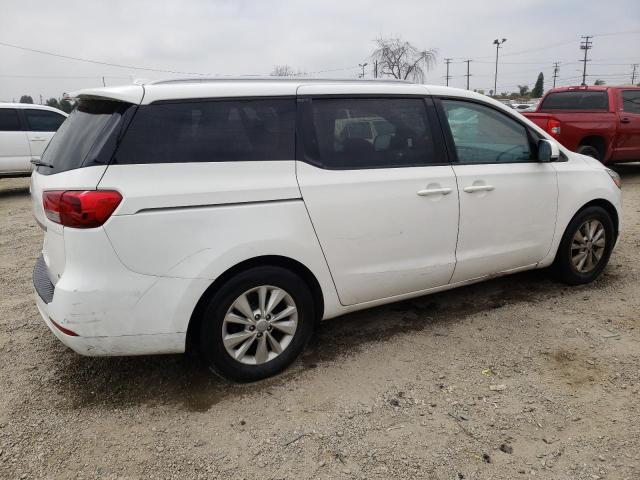 KNDMB5C16G6148626 - 2016 KIA SEDONA LX WHITE photo 3