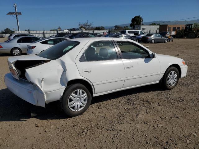 4T1BG22K71U866007 - 2001 TOYOTA CAMRY CE WHITE photo 3