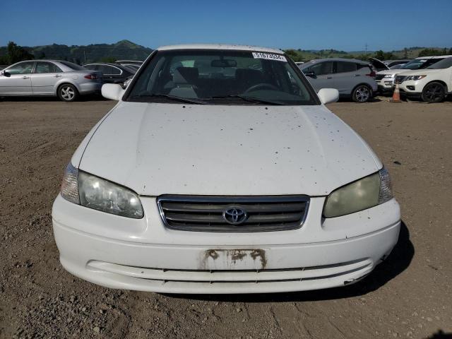 4T1BG22K71U866007 - 2001 TOYOTA CAMRY CE WHITE photo 5