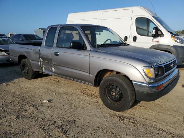 4TAVN53F2SZ043866 - 1995 TOYOTA TACOMA XTRACAB SILVER photo 4