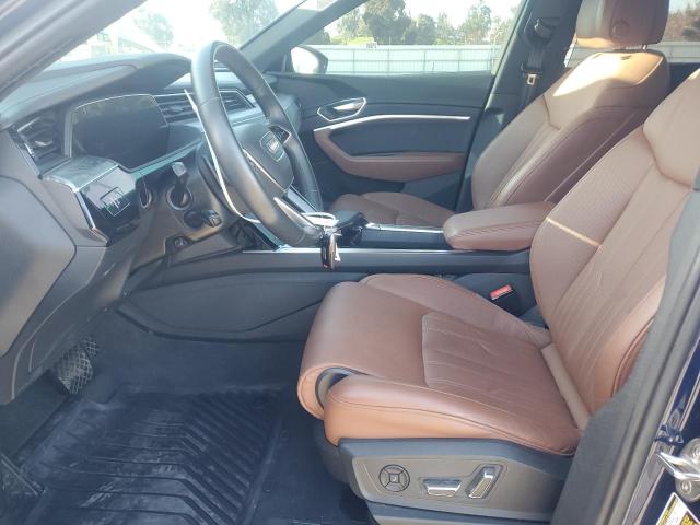 WA1VABGE8NB041160 - 2022 AUDI E-TRON CHRONOS BLUE photo 7