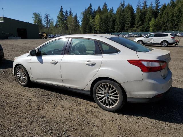 1FAHP3H20CL335595 - 2012 FORD FOCUS SEL WHITE photo 2