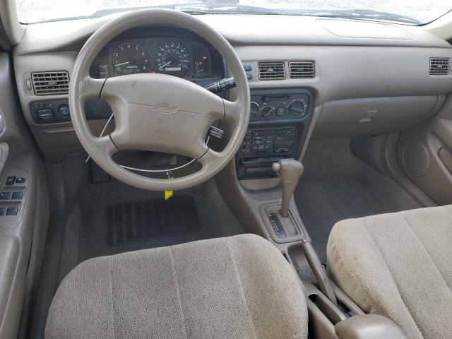 1Y1SK5488WZ417639 - 1998 CHEVROLET GEO PRIZM BASE BEIGE photo 8