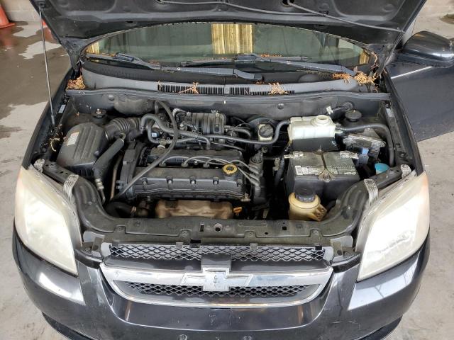KL1TD56638B215907 - 2008 CHEVROLET AVEO BASE BLACK photo 11
