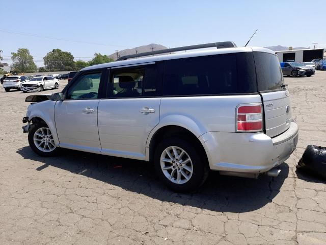 2FMGK5B87DBD36978 - 2013 FORD FLEX SE SILVER photo 2