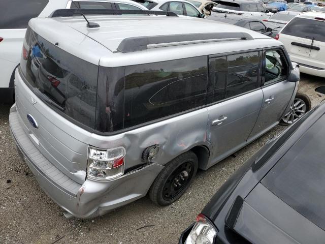 2FMGK5B87DBD36978 - 2013 FORD FLEX SE SILVER photo 3