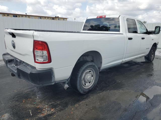 3C6UR4HJ9KG680630 - 2019 RAM 2500 TRADESMAN WHITE photo 3