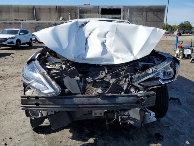 3N1AB7AP6JY227383 - 2018 NISSAN SENTRA S WHITE photo 5