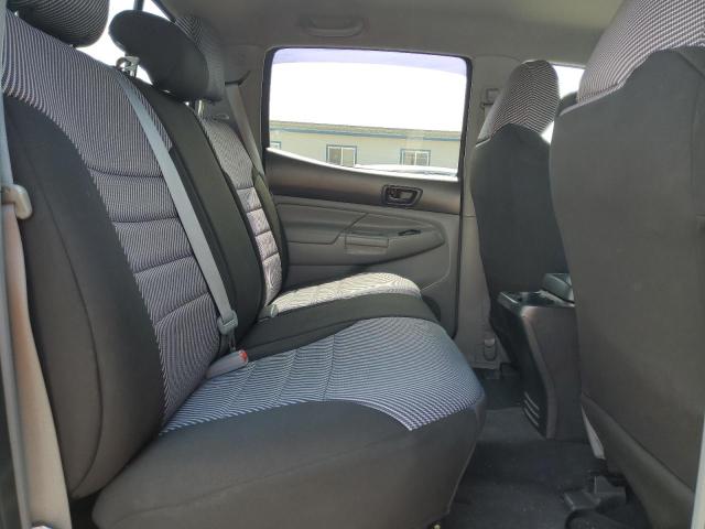 3TMJU4GN1EM174018 - 2014 TOYOTA TACOMA DOUBLE CAB PRERUNNER SILVER photo 10