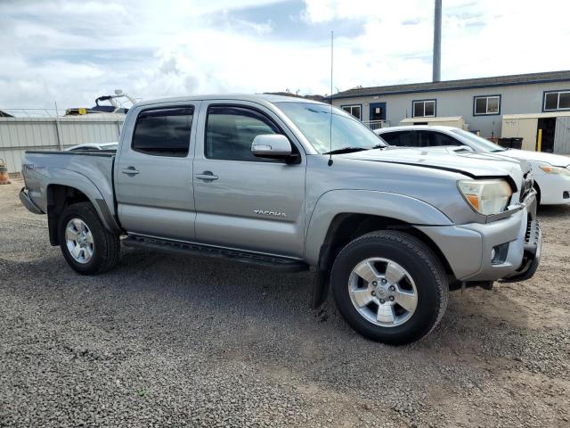 3TMJU4GN1EM174018 - 2014 TOYOTA TACOMA DOUBLE CAB PRERUNNER SILVER photo 4