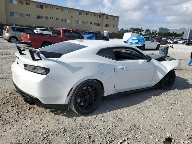 1G1FJ1R68J0151652 - 2018 CHEVROLET CAMARO ZL1 白色 照片 3