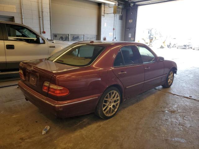 WDBJF65J72B425079 - 2002 MERCEDES-BENZ E 320 BURGUNDY photo 3