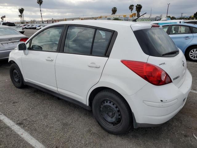 3N1BC13E48L370754 - 2008 NISSAN VERSA S WHITE photo 2