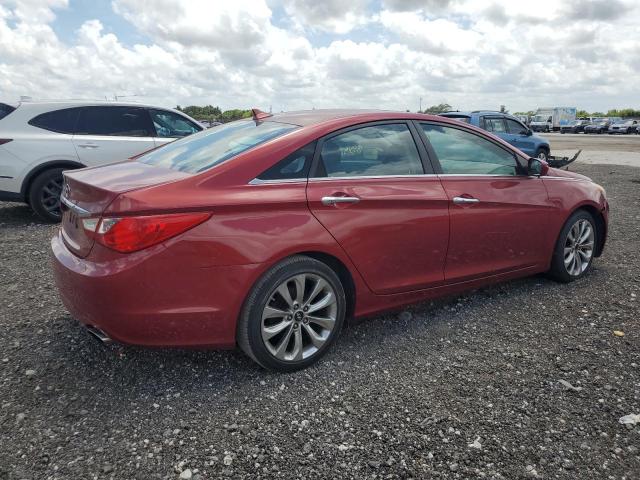 5NPEC4AC6BH165103 - 2011 HYUNDAI SONATA SE MAROON photo 3