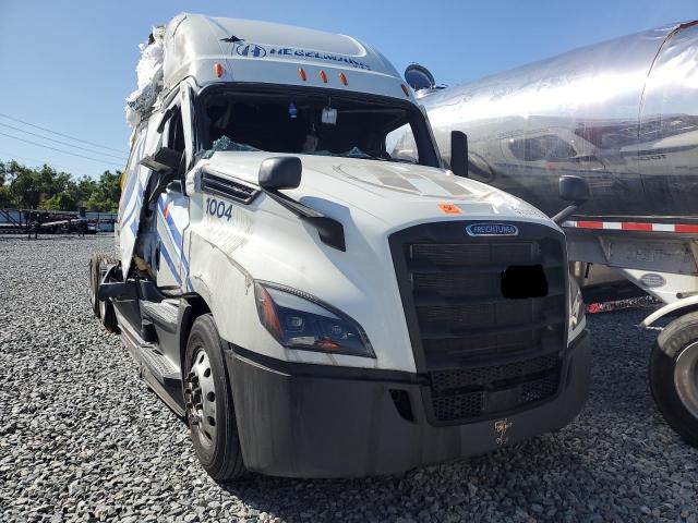 2021 FREIGHTLINER CASCADIA 1, null
