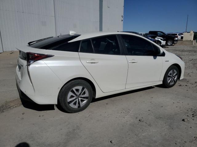 JTDKARFU1J3065668 - 2018 TOYOTA PRIUS 白色 照片 3