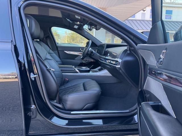 WBA33EH08RCP86788 - 2024 BMW 740 XI BLACK photo 5