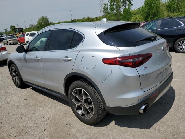 ZASFAKBN9J7C18711 - 2018 ALFA ROMEO STELVIO TI SILVER photo 2