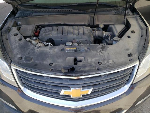 1GNKRFKD0HJ210676 - 2017 CHEVROLET TRAVERSE LS GRAY photo 12