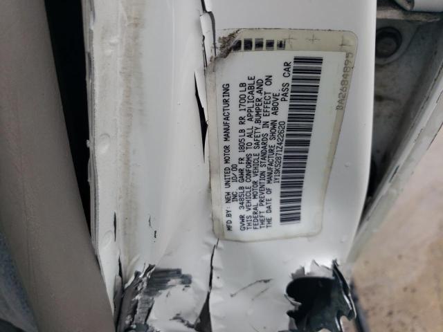 1Y1SK52871Z422620 - 2001 CHEVROLET GEO PRIZM BASE WHITE photo 13