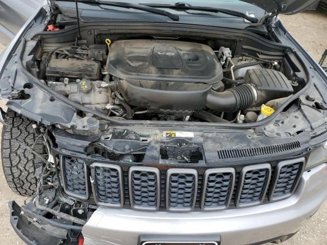 1C4RJFLG8JC164774 - 2018 JEEP GRAND CHER TRAILHAWK 银色 照片 12