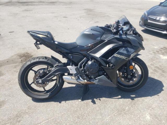 ML5EXER12RDAC0260 - 2024 KAWASAKI EX650 R GRAY photo 1