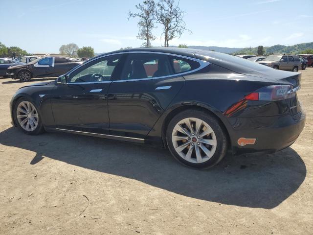 5YJSA1E2XGF158184 - 2016 TESLA MODEL S BLACK photo 2