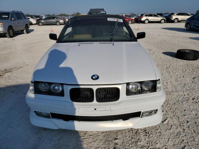 WBABK5324REC82673 - 1994 BMW 318 IC WHITE photo 5