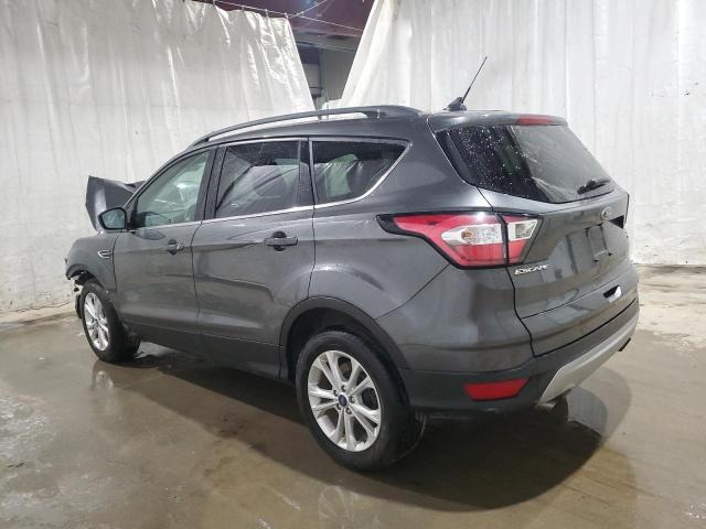 1FMCU0GD9JUB70289 - 2018 FORD ESCAPE SE GRAY photo 2