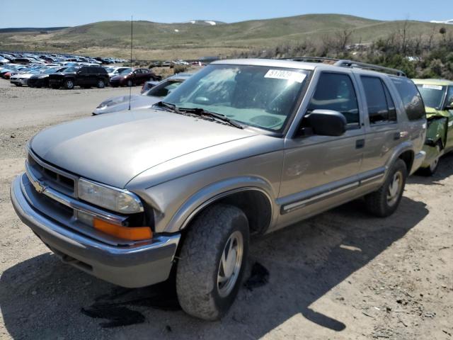 1GNDT13W712223860 - 2001 CHEVROLET BLAZER SILVER photo 1