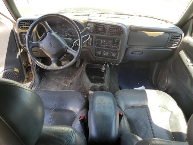 1GNDT13W712223860 - 2001 CHEVROLET BLAZER SILVER photo 8