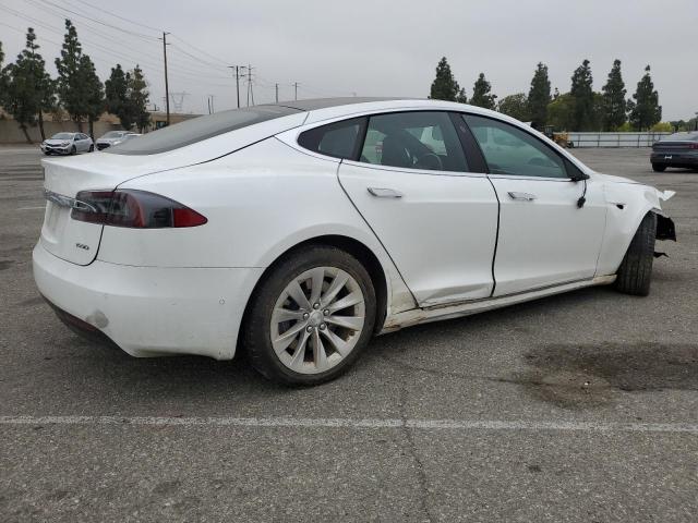5YJSA1E21JF297028 - 2018 TESLA MODEL S 白色 照片 3