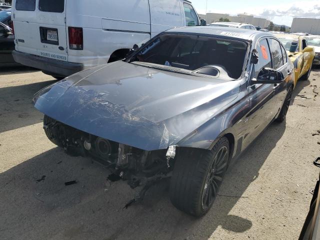 WBA3A9G54DNP37207 - 2013 BMW 3 SERIES I ნაცრისფერი ფოტო 1