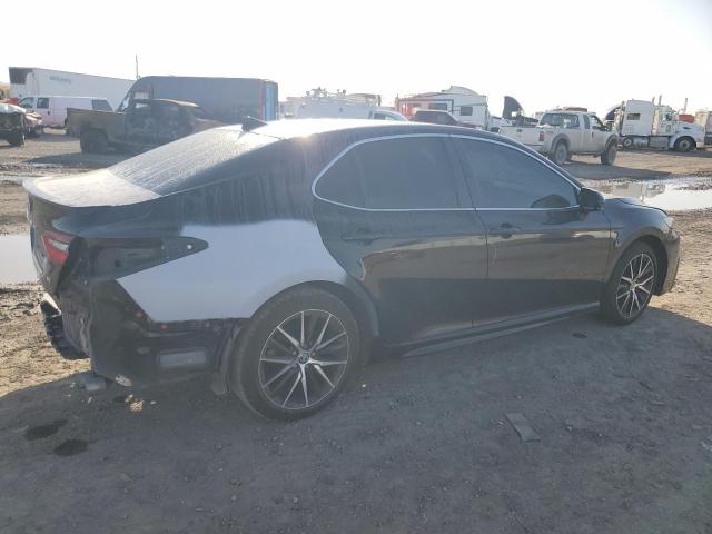 4T1G11AK7MU523768 - 2021 TOYOTA CAMRY SE BLACK photo 3