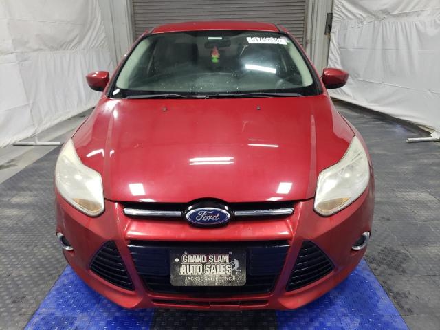 1FAHP3F21CL307811 - 2012 FORD FOCUS SE RED photo 5