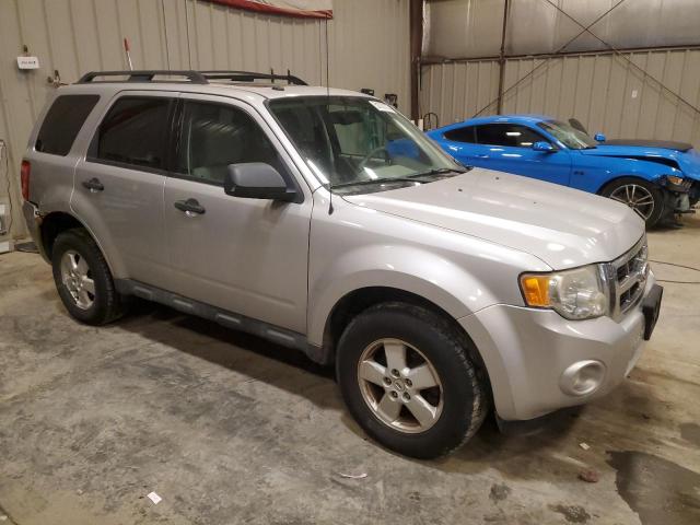 1FMCU9DG4AKC48265 - 2010 FORD ESCAPE XLT 银色 照片 4
