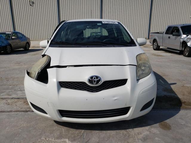 JTDKT4K32A5313716 - 2010 TOYOTA YARIS WHITE photo 5