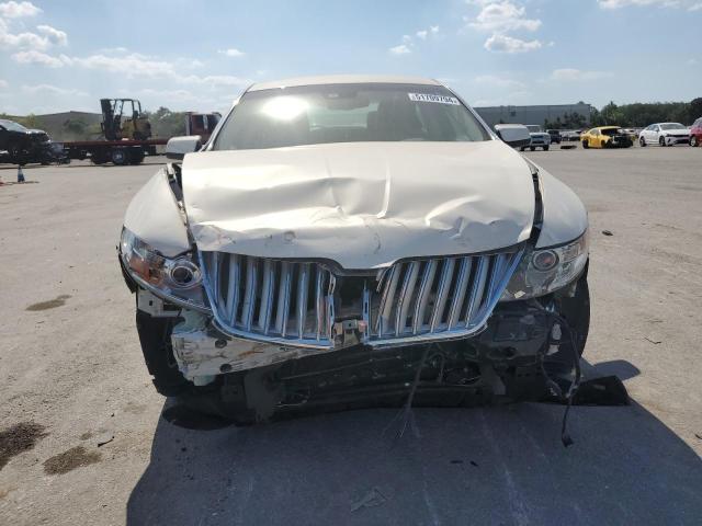 1LNHM93R59G633809 - 2009 LINCOLN MKS WHITE photo 5