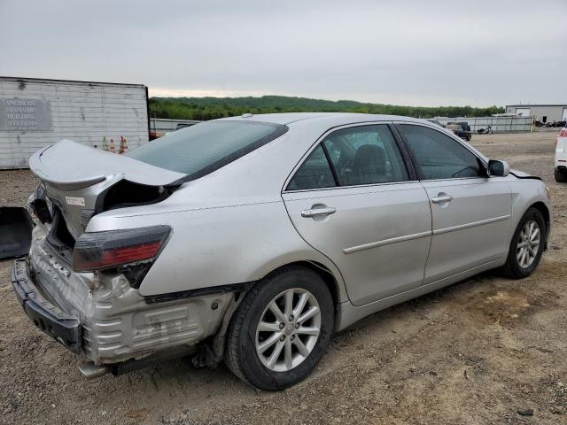 4T1BF3EK9BU740964 - 2011 TOYOTA CAMRY BASE SILVER photo 3