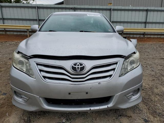 4T1BF3EK9BU740964 - 2011 TOYOTA CAMRY BASE SILVER photo 5